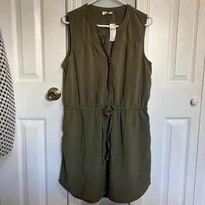 Gap army green romper dress NWT Size Large